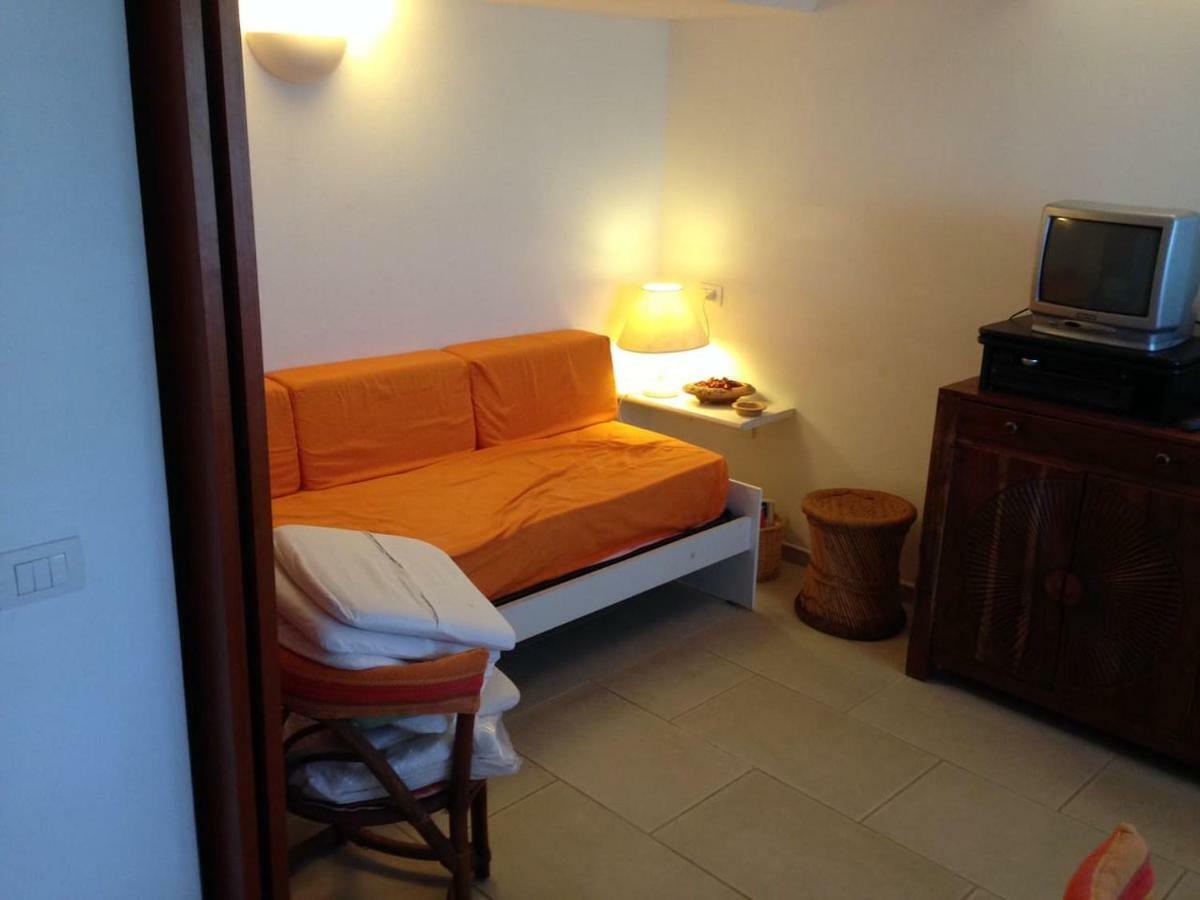Casa Vacanza La Terrazza Panoramica A 200 Mt Dal Mare Simius Exterior foto